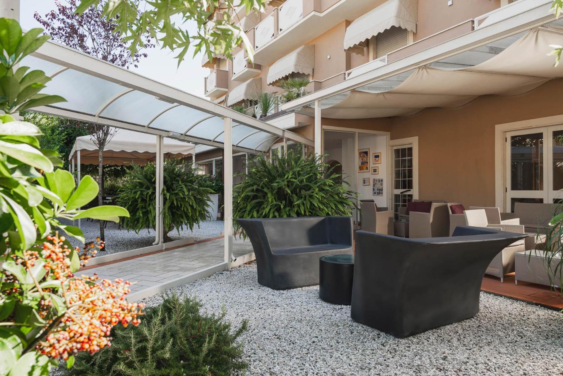 Hotel Azzurra Marina di Pietrasanta Extérieur photo