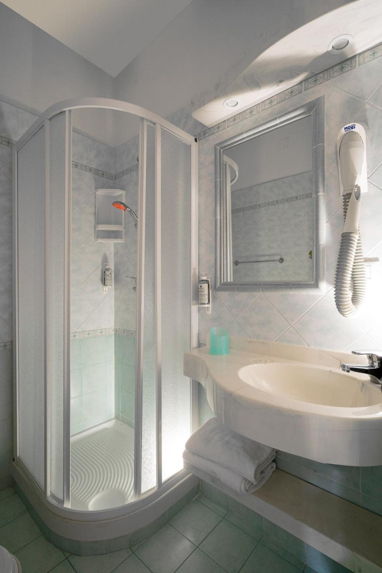 Hotel Azzurra Marina di Pietrasanta Extérieur photo